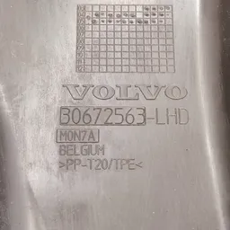 Накладка Volvo V50 (04-12) 2.0 Дизель передня OEM 30672563 фото 5