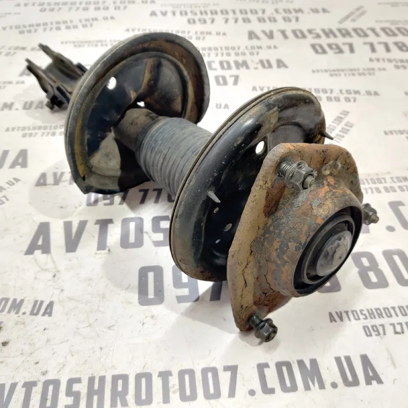 Амортизатор Hyundai Elantra 3 (00-06) 1.6 передній правий