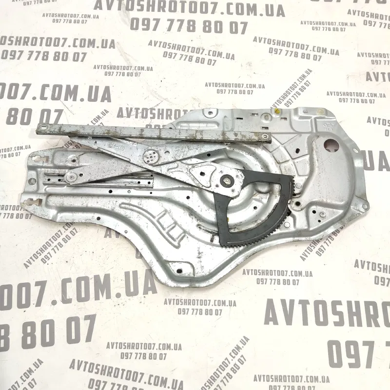 Склопідіймач Hyundai Elantra 3 00-06 1.6 Пр.Пр. 824802d062