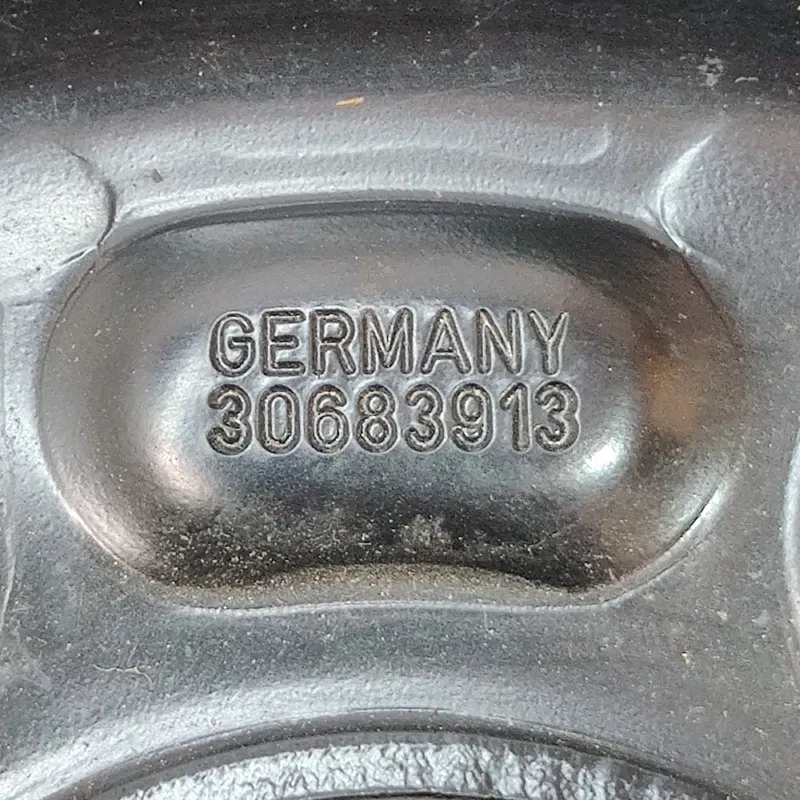 Запасне колесо Volvo V50 (04-12) 2.0 Дизель OEM 30683913