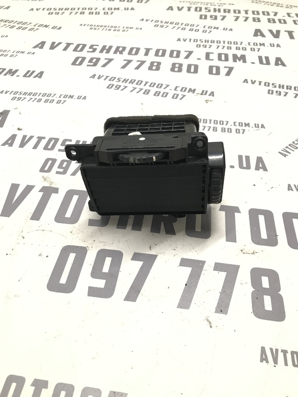 Дефлектор Kia Cerato 1 (04-09) 2.0 Бензин лівий OEM ld84880a