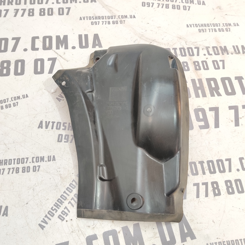 Накладка Volvo V50 (04-12) 2.0 Дизель передня OEM 30672563 фото 2