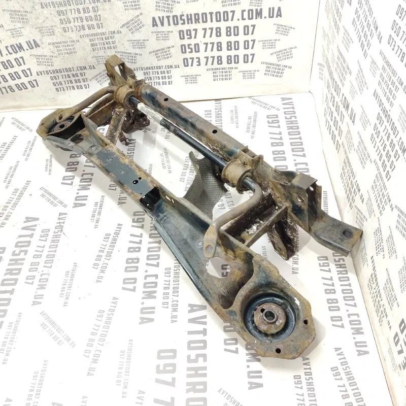 Підрамник Volvo V50 (04-12) 2.0 Дизель задній OEM 4n515k067