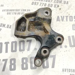 Кронштейн КПП Volvo V50 (04-12) 2.0 Diesel OEM 30723346 фото 3
