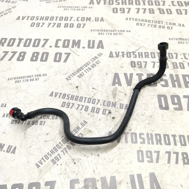 Паливна трубка Volvo V50 (04-12) 2.0 Дизель OEM 3m519b337de