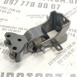 Подушка двигуна Hyundai Elantra 3 (00-06) 1.6 Бензин задня