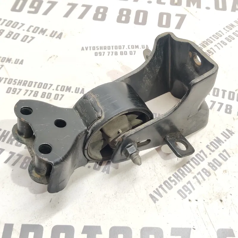 Подушка двигуна Hyundai Elantra 3 (00-06) 1.6 Бензин задня