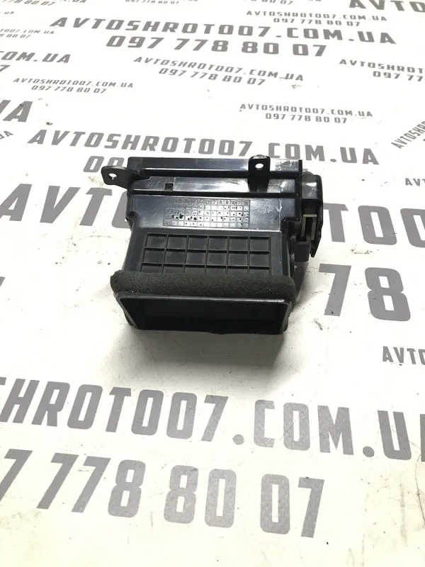Дефлектор Kia Cerato 1 (04-09) 2.0 Бензин лівий OEM ld84880a
