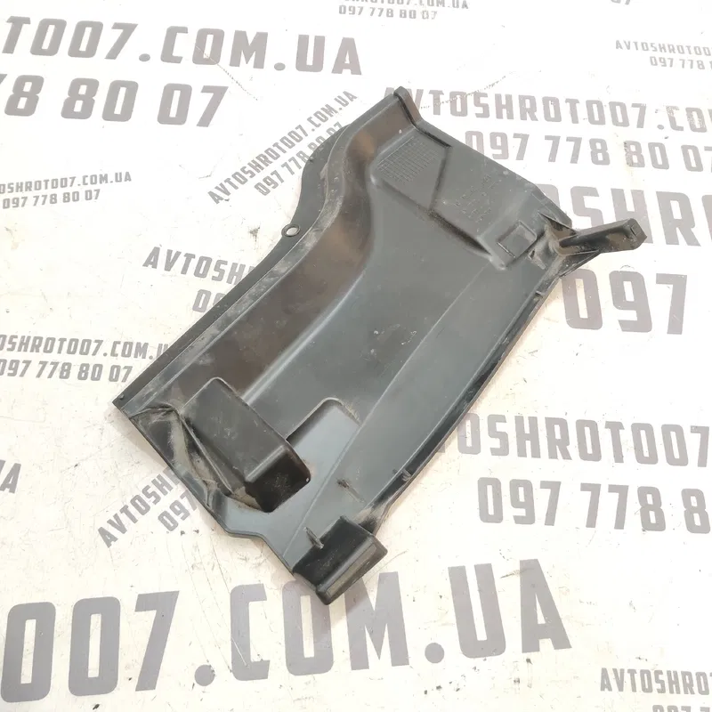 Дефлектор капота Volvo V50 (04-12) 2.0 передній OEM 30716443