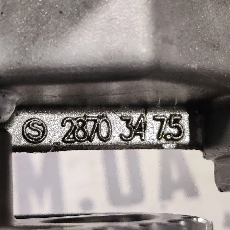 Масляний насос Volvo V50 (04-12) 2.0 Дизель OEM 9431291021
