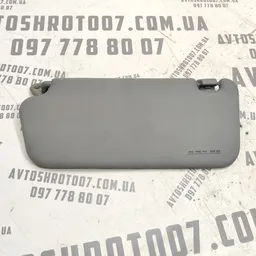Сонцезахисник Hyundai Elantra 3 (00-06) 1.6 Бензин правий