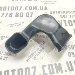 Патрубок повітряний Hyundai Elantra 3 (00-06) 1.6 282112d000 фото 3