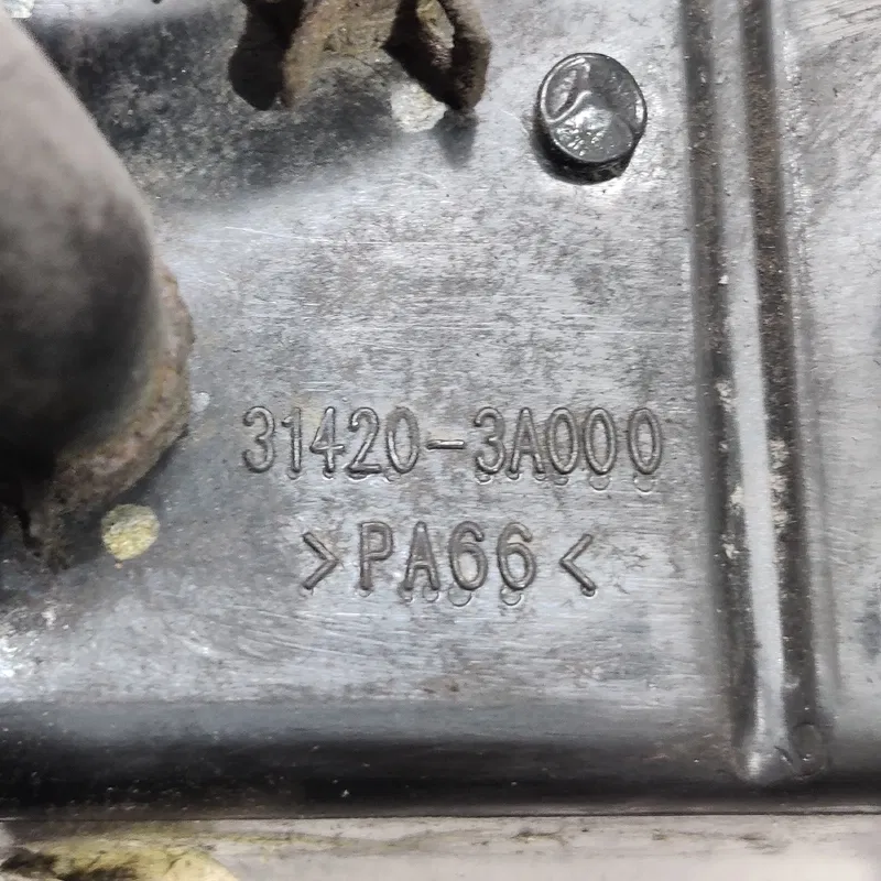 Адсорбер Hyundai Elantra 3 (00-06) 1.6Б лів OEM 314203a000