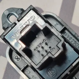 Кнопка склопідіймача Volvo V50 (04-12) 2.0D зад OEM 30658449 фото 3
