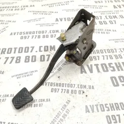 Педаль щеплення Hyundai Elantra 3 (00-06) 1.6 Бензин