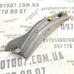 Накладка салону Volvo V50 04-12 2.0D задня ліва OEM 8641786 фото 2