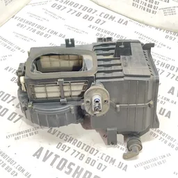 Корпус пічки Kia Sorento 1 (02-09) 2.5 CRDi