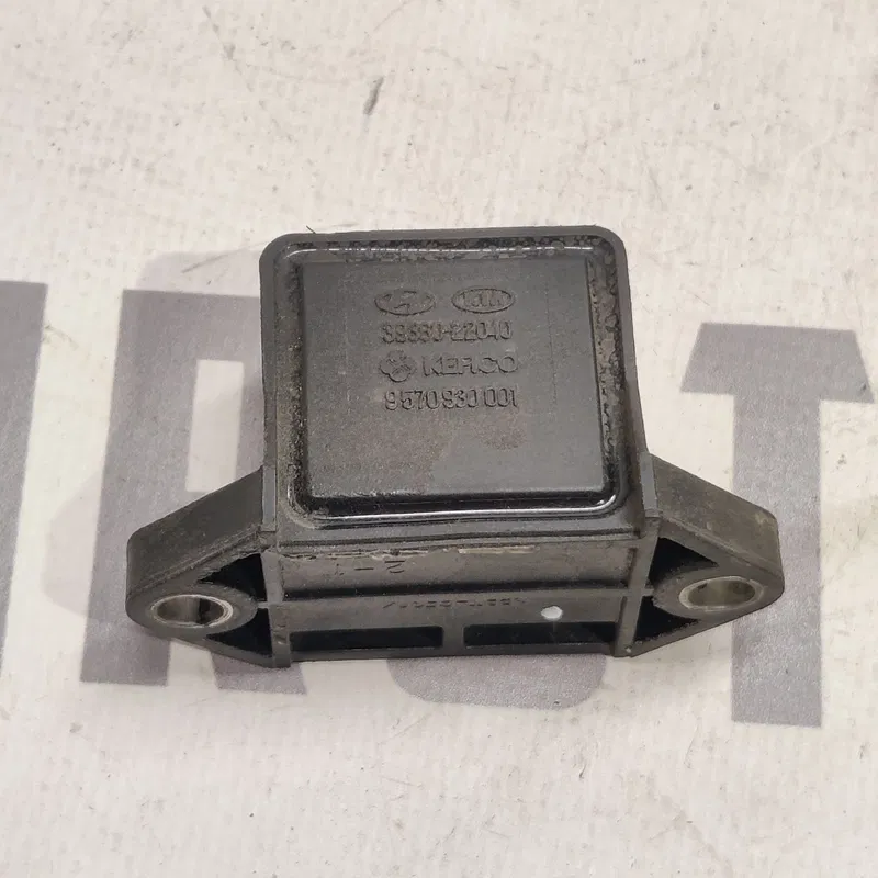 Датчик прискорення Hyundai Elantra 3 (00-06) 1.6 3936022040