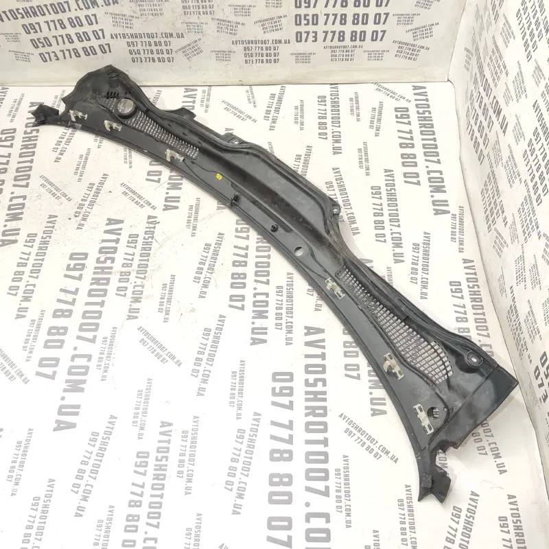 Жабо Volvo V50 (04-12) 2.0 Diesel переднє OEM 30745377
