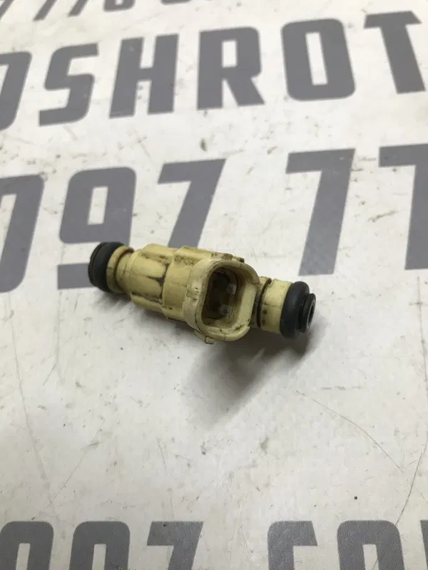 Паливна форсунка Kia Cerato 1 (04-09) 2.0 OEM 3531023600