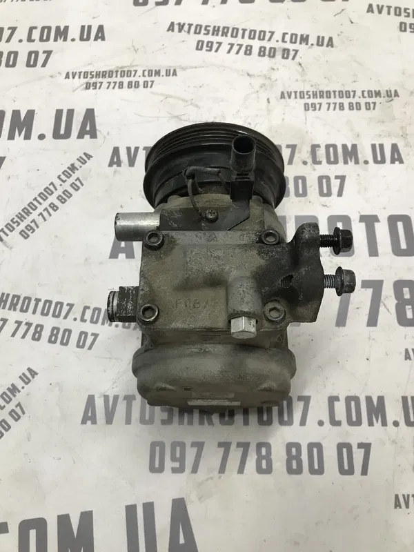Компресор кондиціонера Kia Cerato 1 03-09 2.0 OEM 1624030200