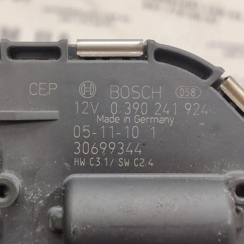 Мотор склоочисника Volvo V50 04-12 2.0D перед OEM 1137328216
