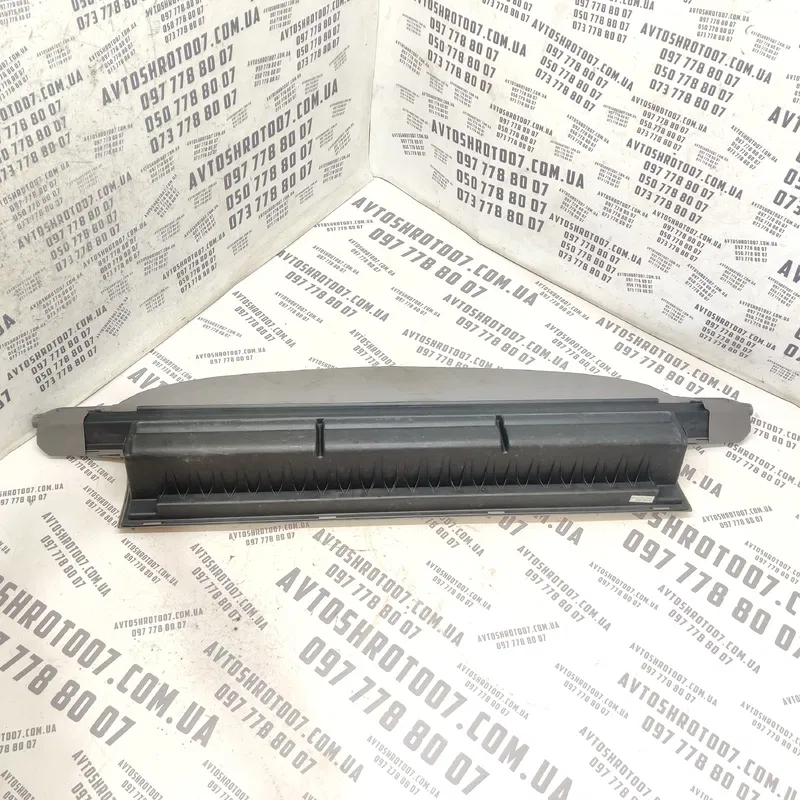 Полка багажника Volvo V50 (04-12) 2.0D задня OEM 39874980