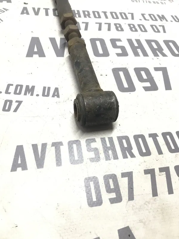 Ричаг підвіски Kia Cerato 1 (04-09) 2.0 бензин задній правий