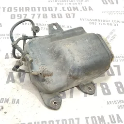 Бачок FAP Volvo V50 (04-12) 2.0 Дизель задня OEM 3m5190103aj