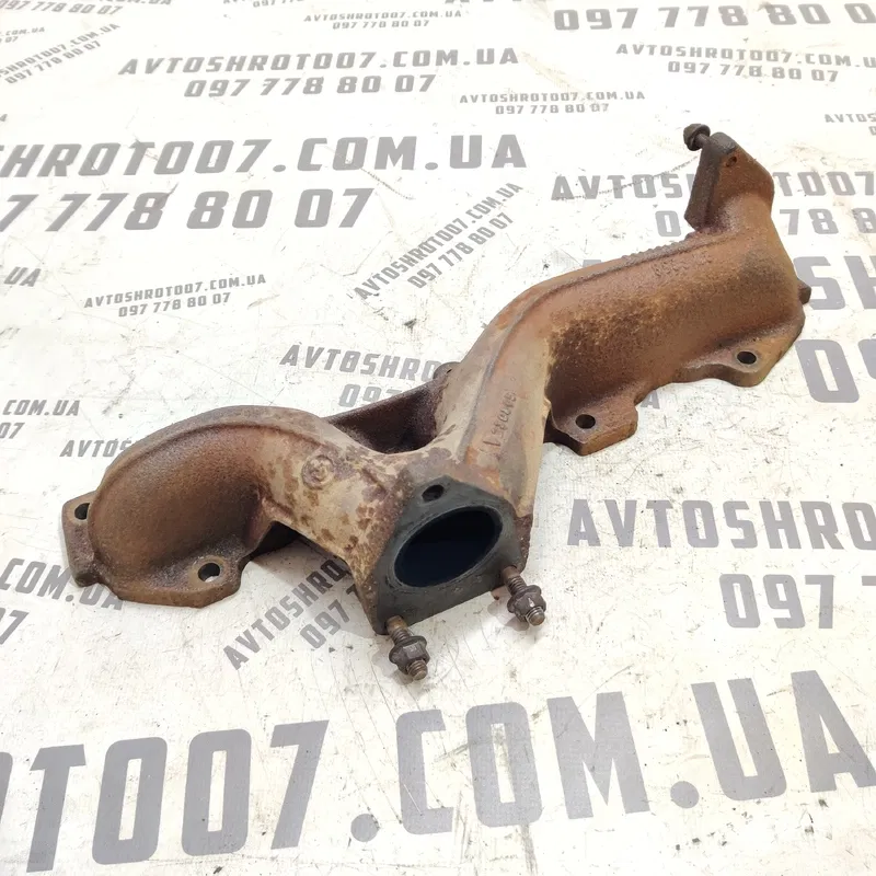 Колектор випускний Volvo V50 (04-12) 2.0 D OEM 9646849080
