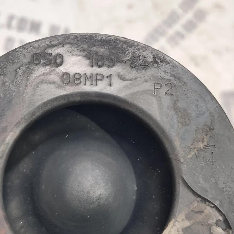 Поршень з шатуном Volvo V50 (04-12) 2.0 Diesel D4204T