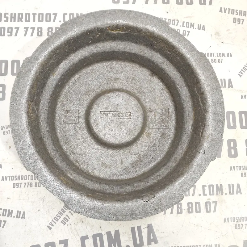 Пенопласт багажника Hyundai Elantra 3 (00-06) 1.6 857502d100