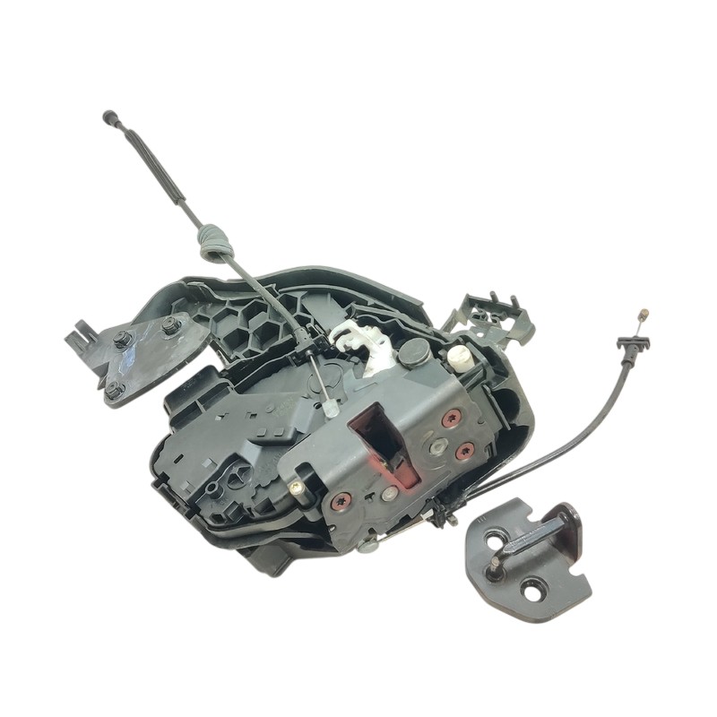Замок дверей Volvo V50 (04-12) 2.0D задня права OEM 30699112