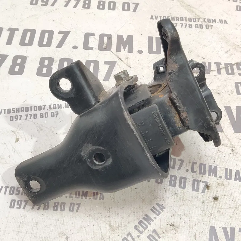 Подушка Hyundai Elantra 3 (00-06) 1.6 ліва OEM 218142D000