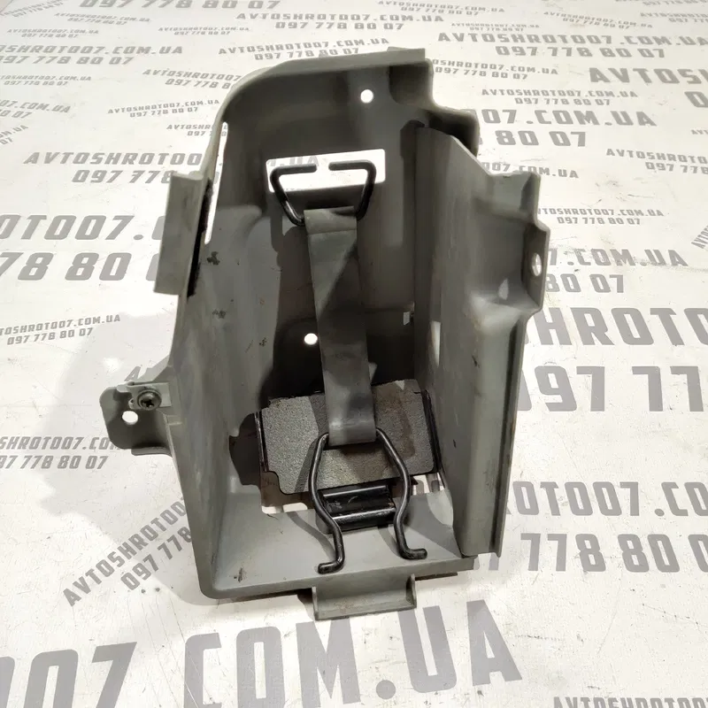 Пластик багажника Kia Sorento 02-09 2.5D пр. OEM 855753e000