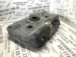 Бак паливний Kia Cerato 1 (04-09) 2.0 Бензин OEM 9311502f000 фото 3