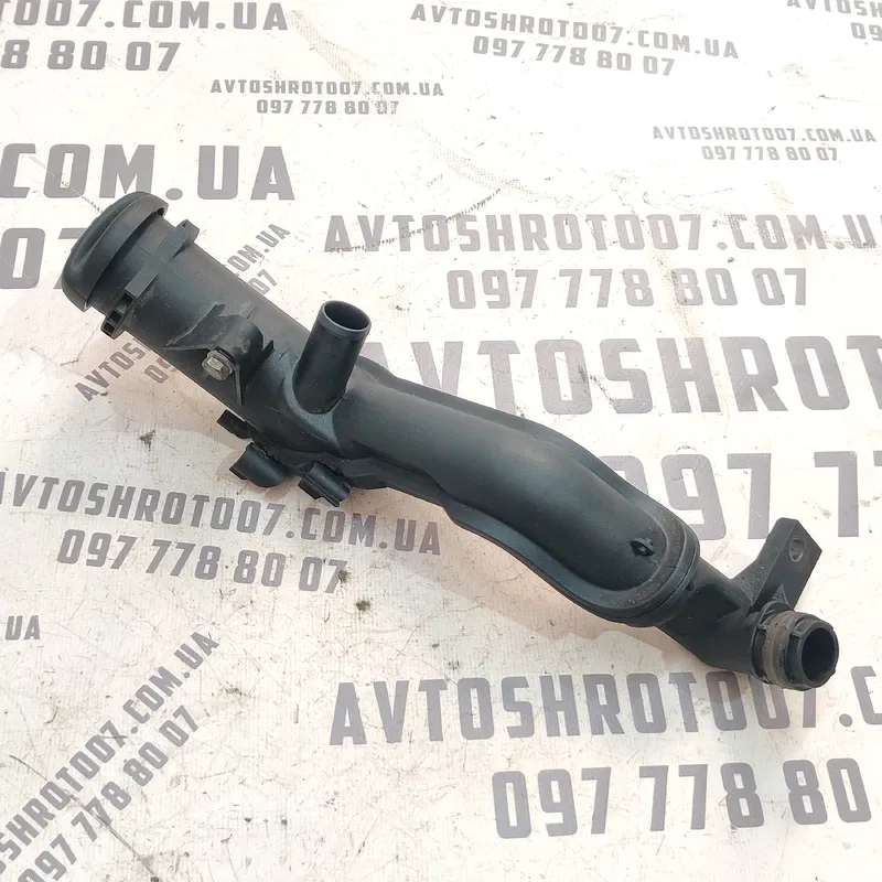 Трубка масляна Volvo V50 (04-12) 2.0D передня OEM 9654733980
