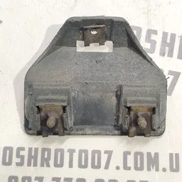 Кронштейн бампера Volvo V50 (04-12) 2.0 Дизель задній нижній фото 4