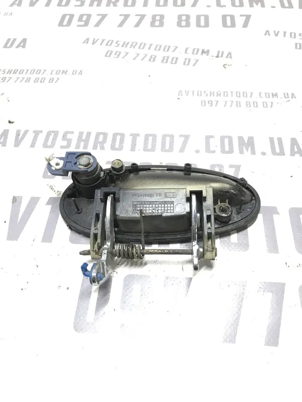 Ручка зовнішня передня права Chevrolet Tacuma (00-11) 2.0