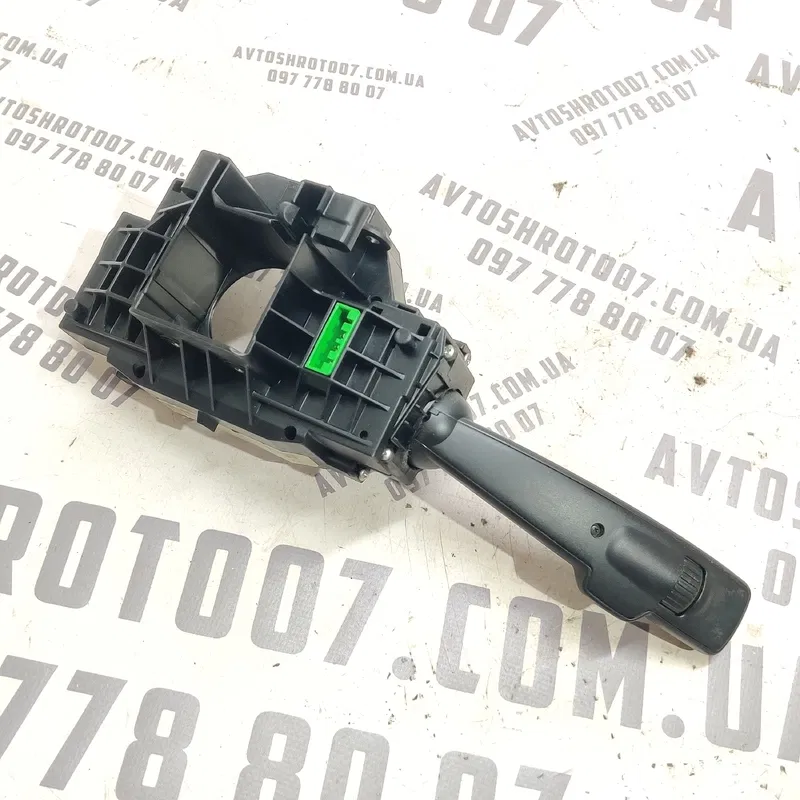 Перемикач підрульовий Volvo V50 (04-12) 2.0D OEM 30710342
