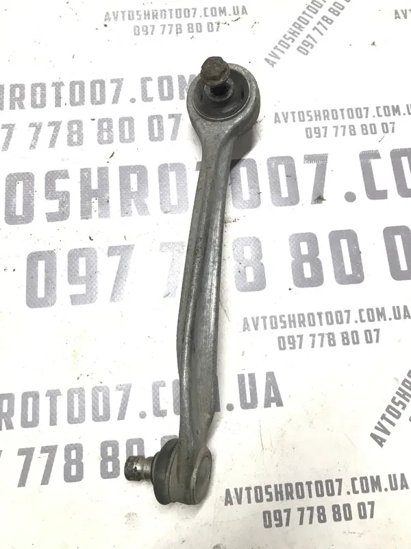 Ричаг VW Passat B5+ 00-05 1.9 Diesel передній верхній лівий