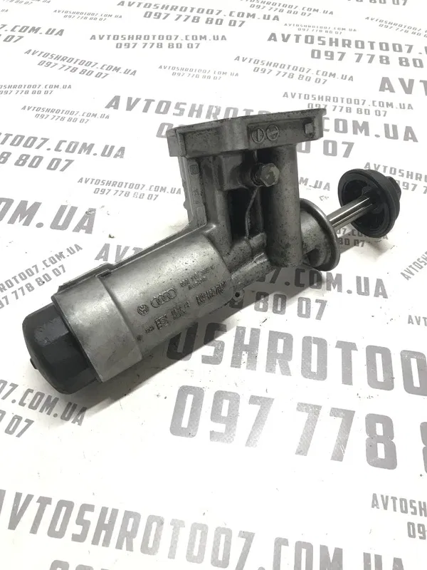 Корпус фільтра VW Passat B5+ 00-05 1.9 Дизель OEM 038115389c