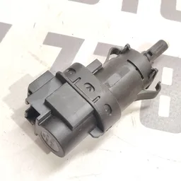 Датчик стоп сигналу Volvo V50 (04-12) 2.0D OEM 3M5T13480AB фото 2