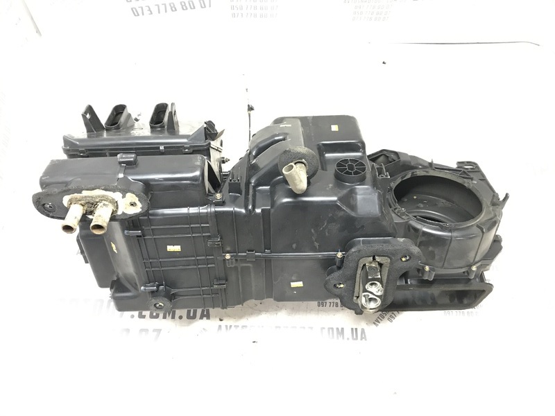 Корпус пічки Chevrolet Tacuma (00-08) 2.0 Бензин X20SED