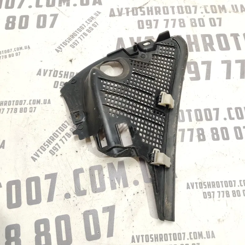 Накладка Renault Grand Scenic 3 09-16 1.6D Пд Лів 668630009r