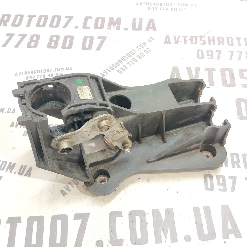 Куліса КПП Peugeot 307 (01-08) 1.4 Бензин OEM 9651043080