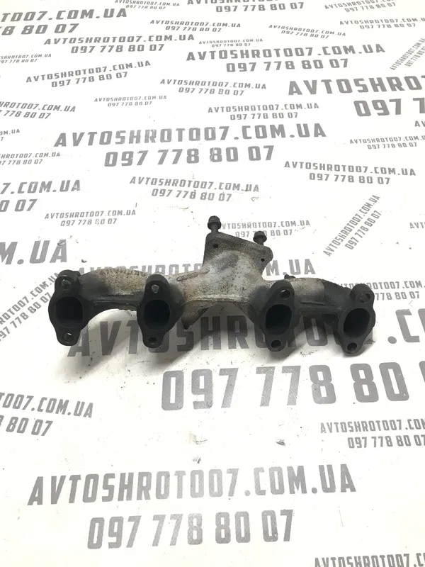 Колектор випускний VW Passat B5+ (00-05) 1.9 Дизель AVB