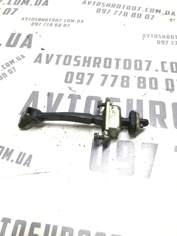 Обмежувач дверей Chevrolet Tacuma 00-08 2.0 передній правий