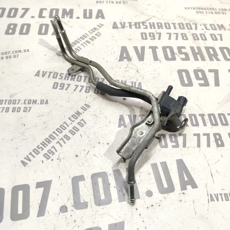 Клапан електромагнітний Toyota Auris (06-12) 1.6 9091012276