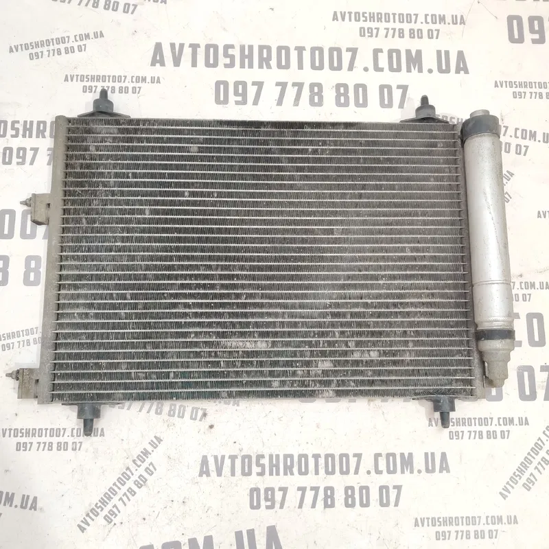 Радіатор кондиціонера Peugeot 307 (01-08) 1.4 OEM 9638574080